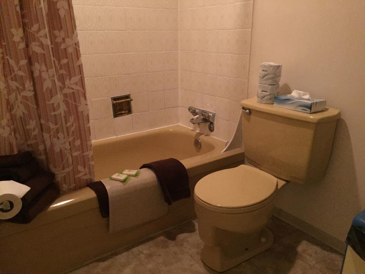 Spring Villa Hotel ハリソン・ホット・スプリングス エクステリア 写真